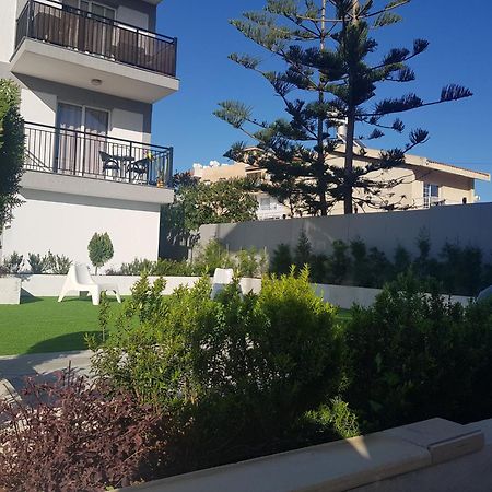 Valentinos Apartments Paphos Exteriör bild