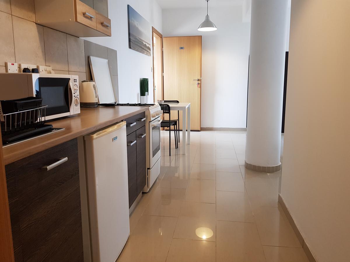 Valentinos Apartments Paphos Exteriör bild
