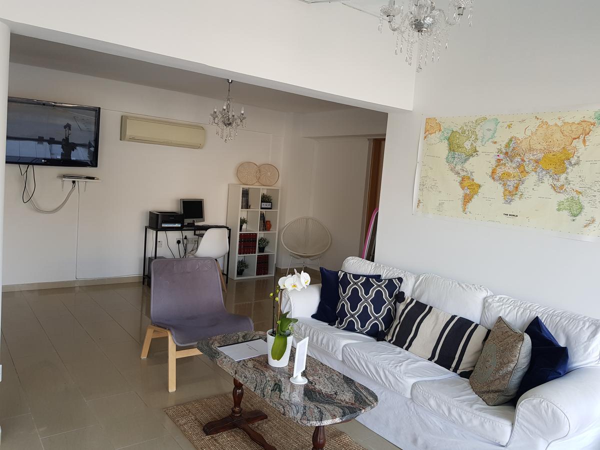 Valentinos Apartments Paphos Exteriör bild