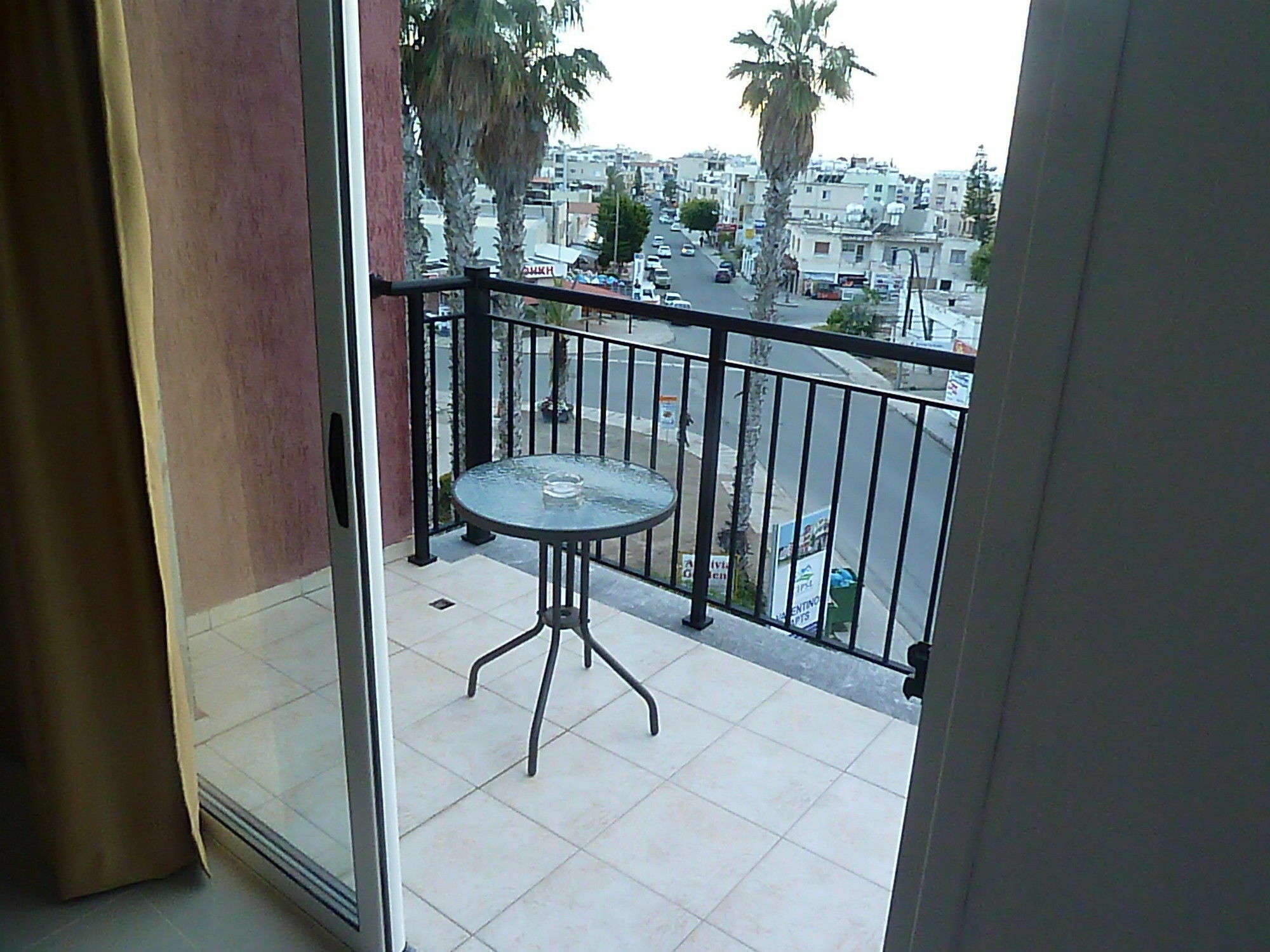 Valentinos Apartments Paphos Exteriör bild