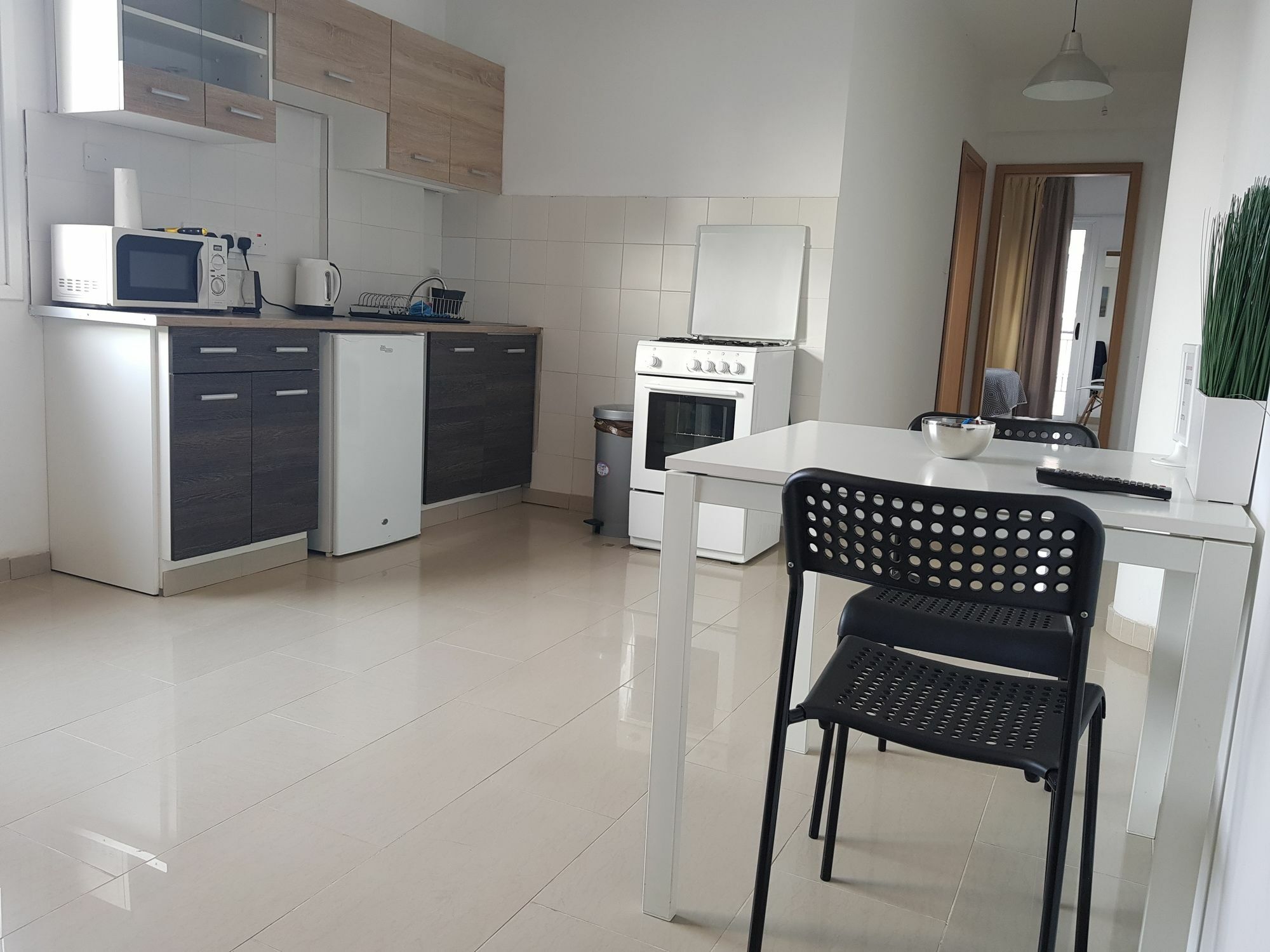 Valentinos Apartments Paphos Exteriör bild